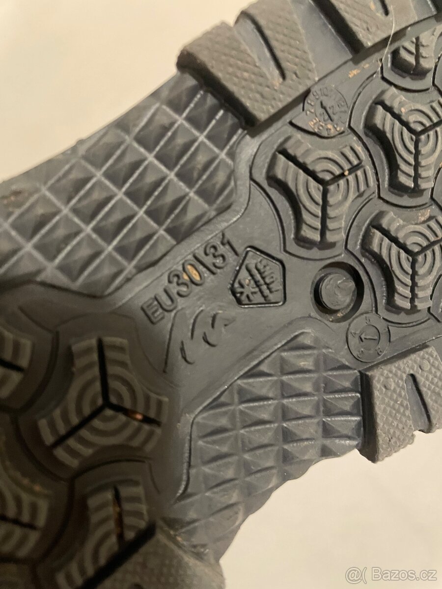 Snehule Decathlon 30/31 - 3