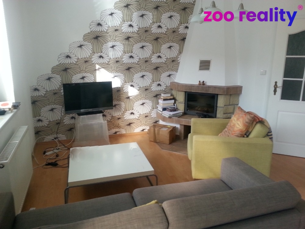 Pronájem, rodinný dům 5+kk, 106 m2, zahrada 516 m2 - Hlincov - 3