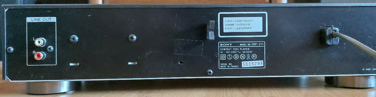 CD přehrávač Sony CDP-211 - 3