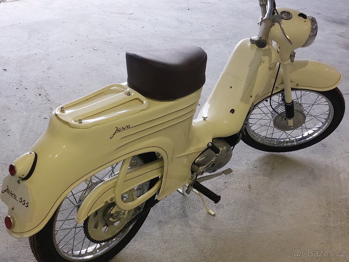 Jawa 555 - 3