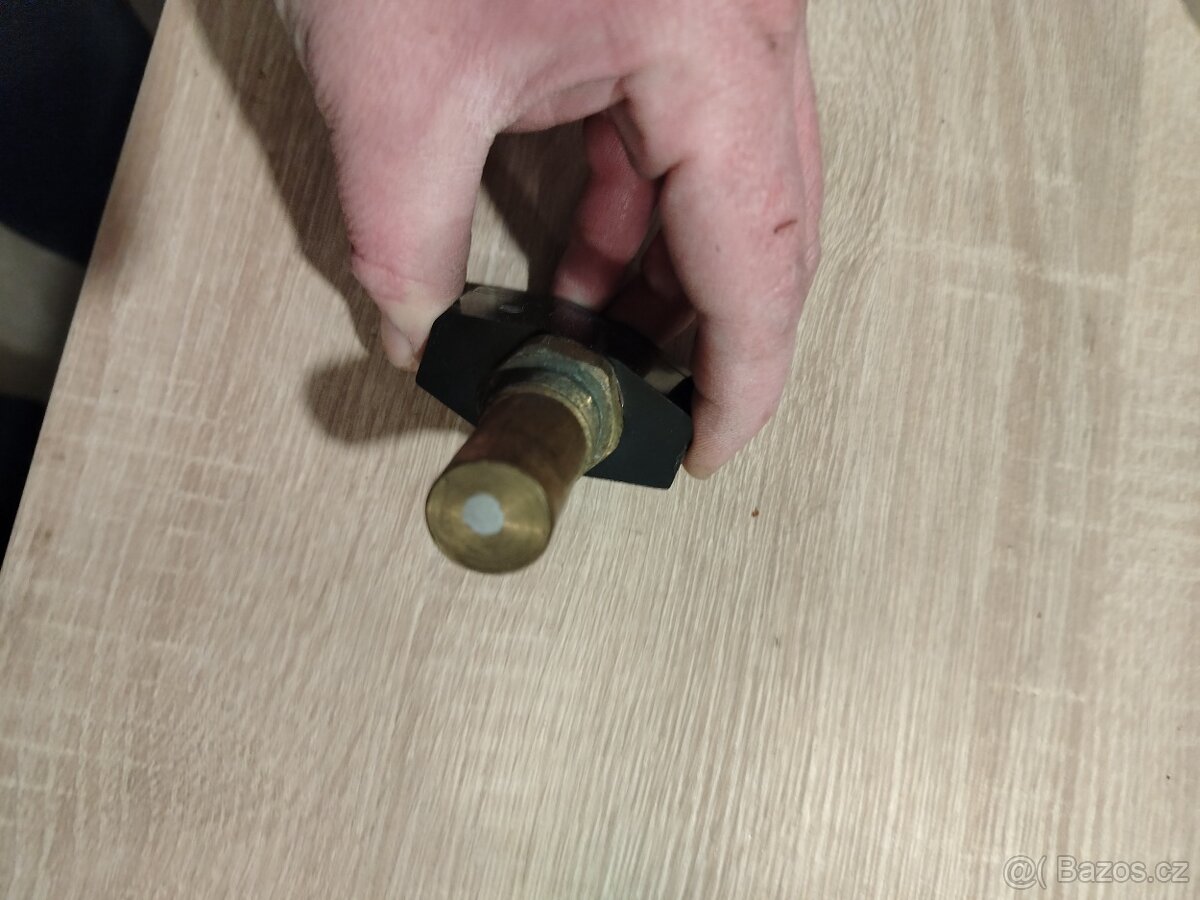 Čidlo chladiče TH 460 škoda 105 120 - 3