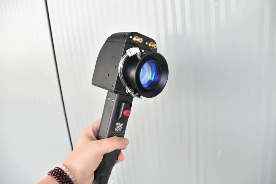 Čistící pulzní laser - 3