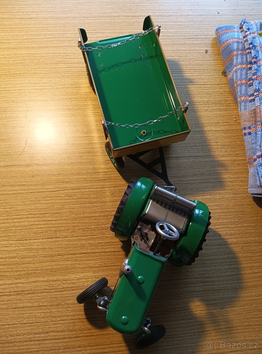 Traktor s valníkem zelený - 3