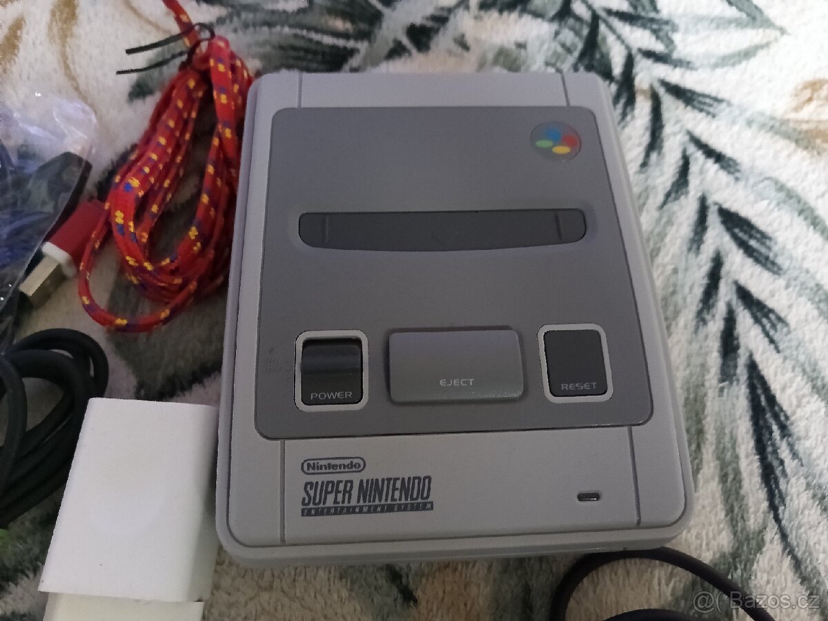 SNES Super Nintendo Classic Mini - 3