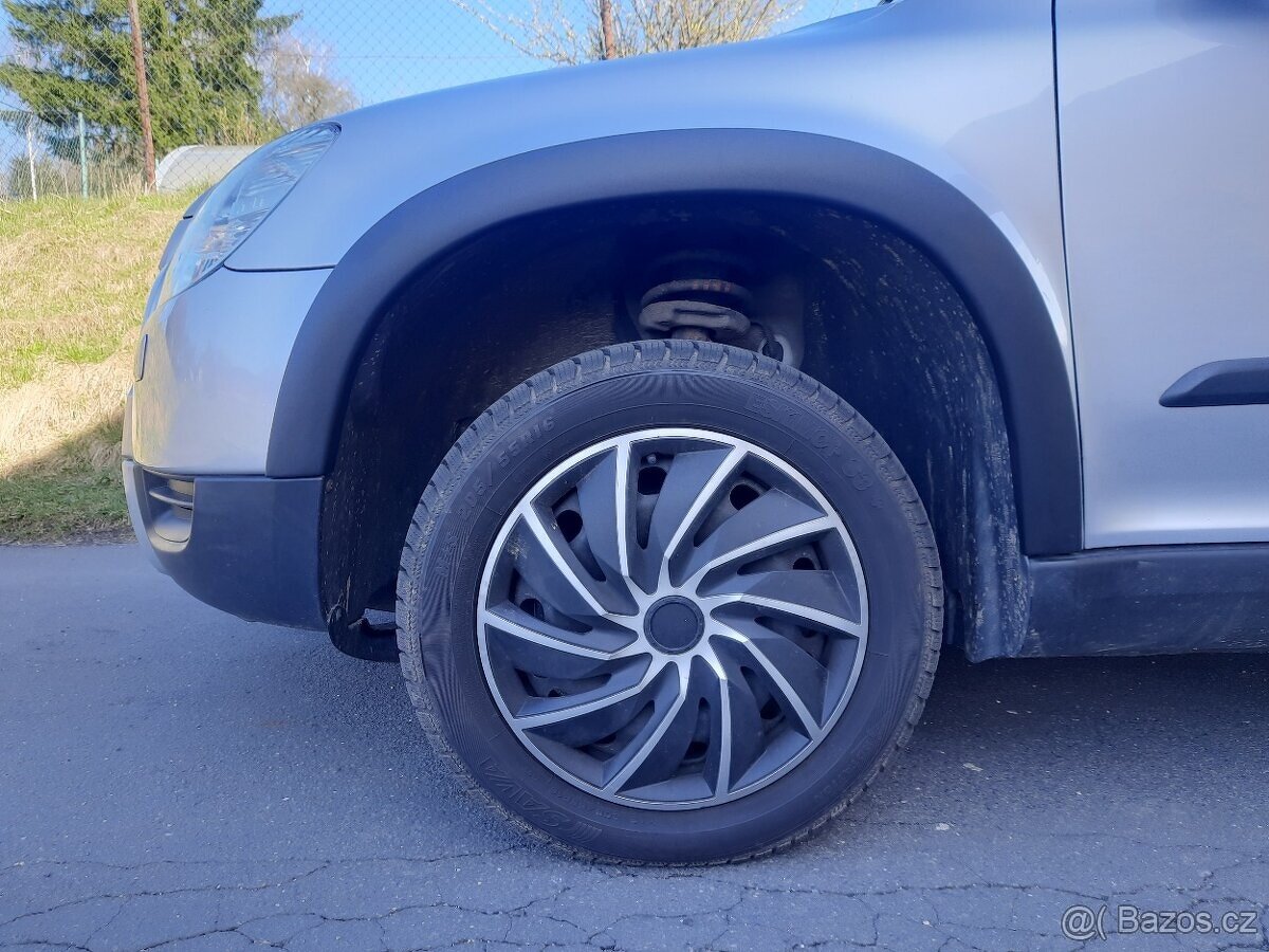 Lemy blatníků Škoda Yeti - ČESKÁ VÝROBA - 3