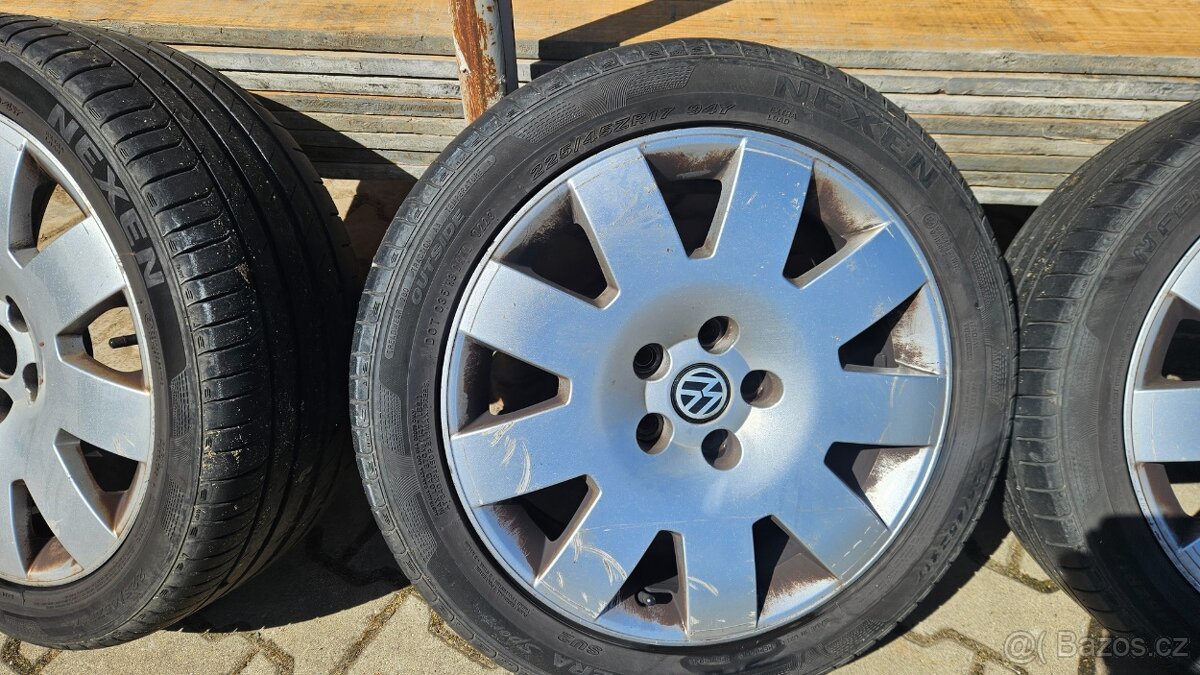 225/45 R15 - 7Jx17H2 Et37 - 3
