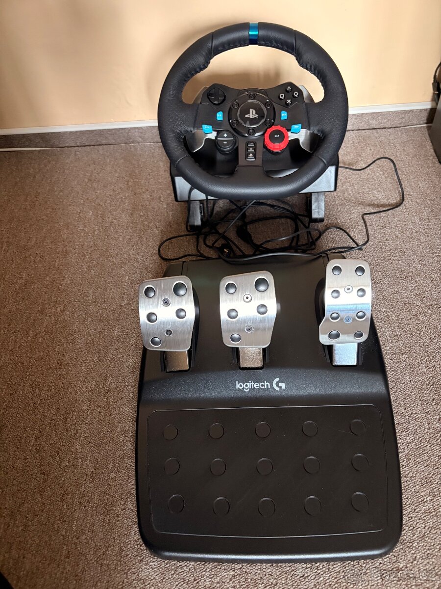 Logitech G29 Driving Force - 3