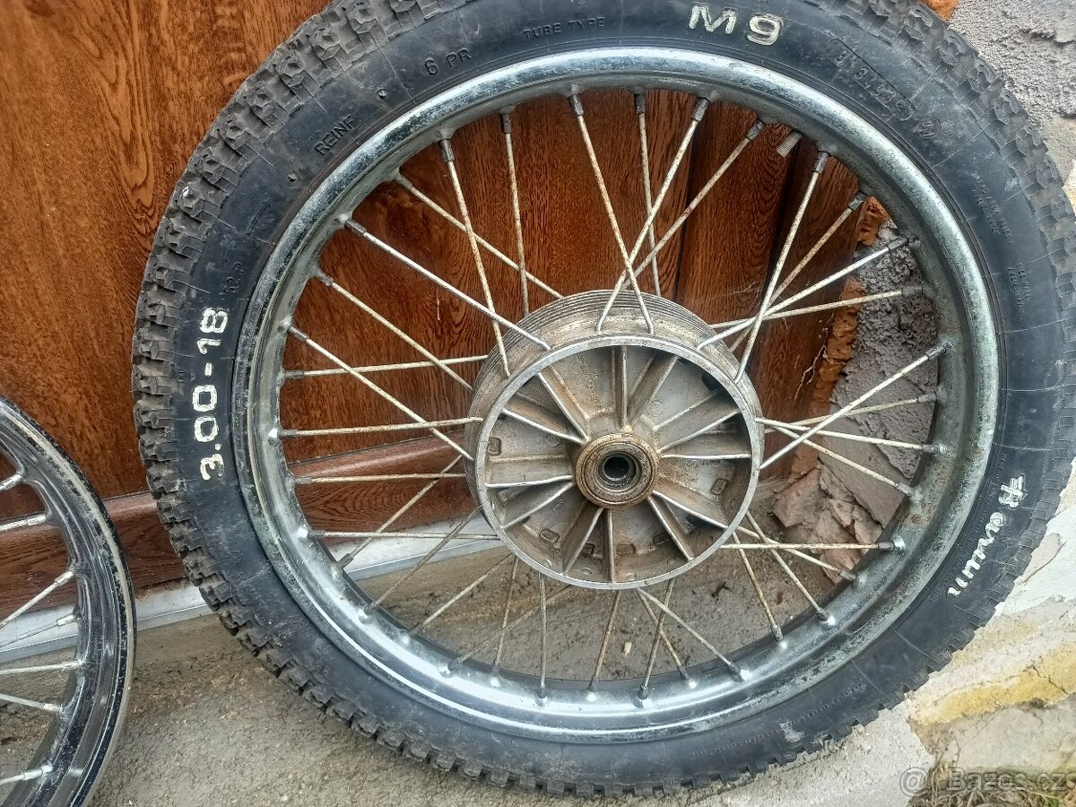 Jawa ČZ Kola - 3