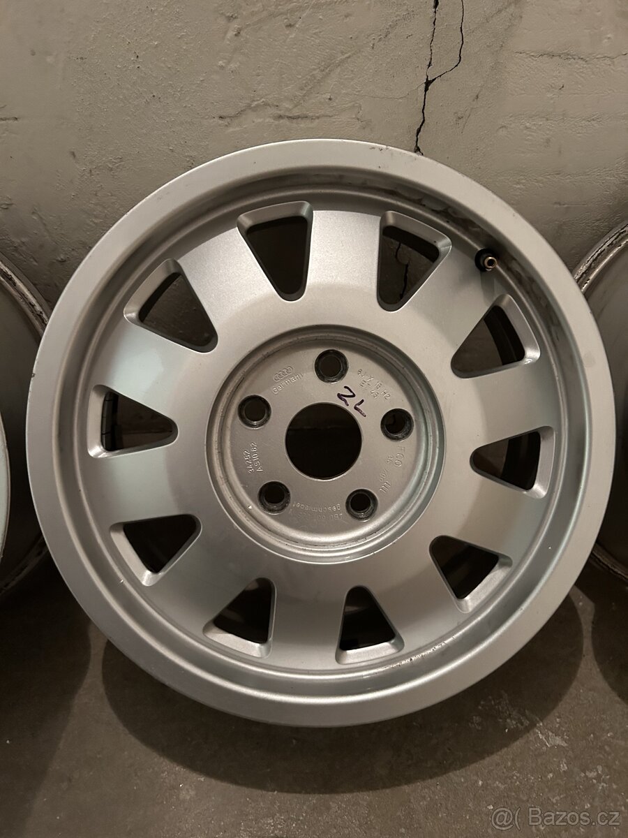 Pokličky na kola Audi - 3