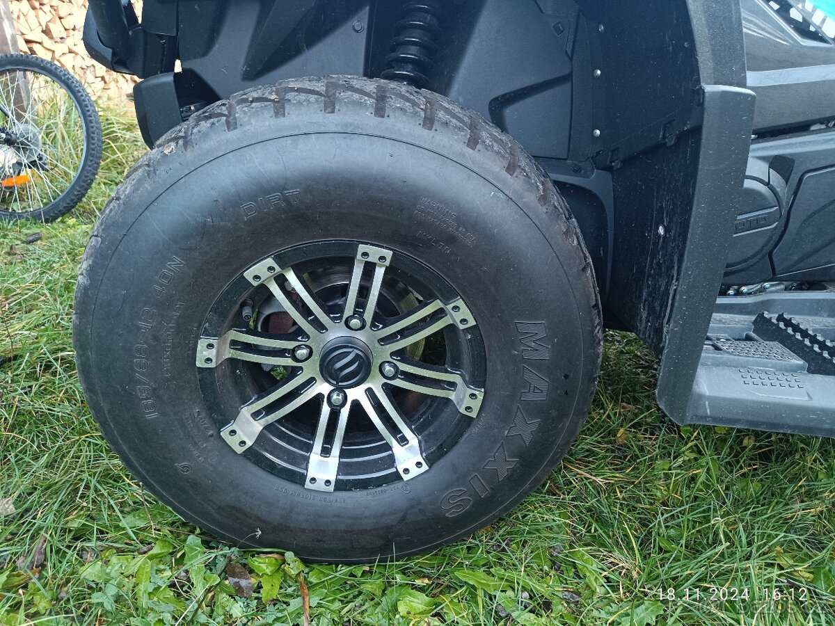 Čtyřkolka CF MOTO 520