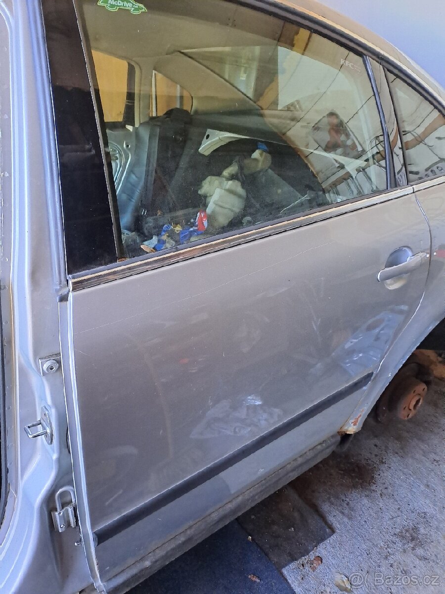 Passat B5.5 a B5 Kapota a Dveře - 3