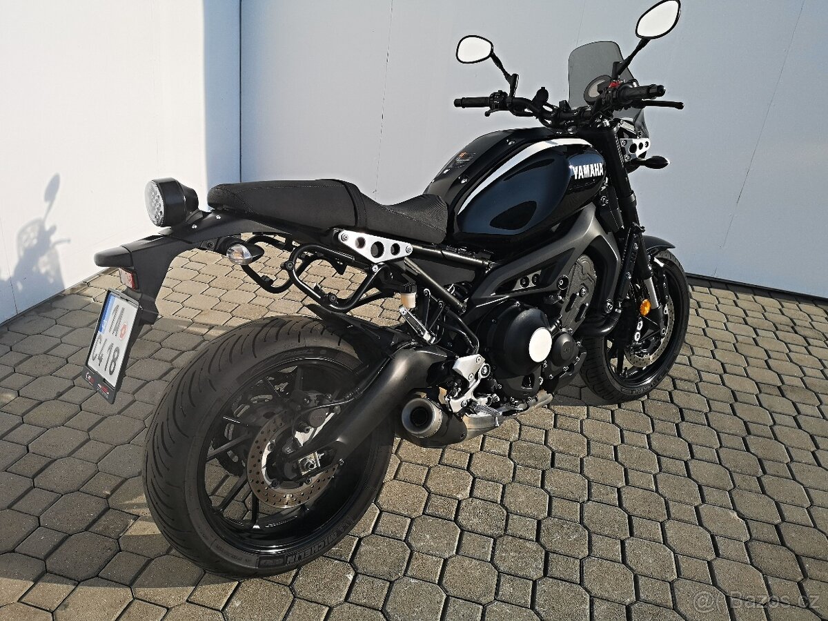 Yamaha XSR 900, r.v.2017, nové v ČR, najeto 24.041 km - 3