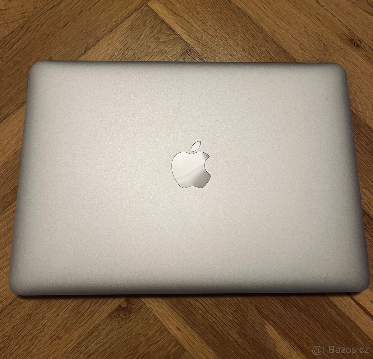  Apple MacBook Air 13" A1466 - 3