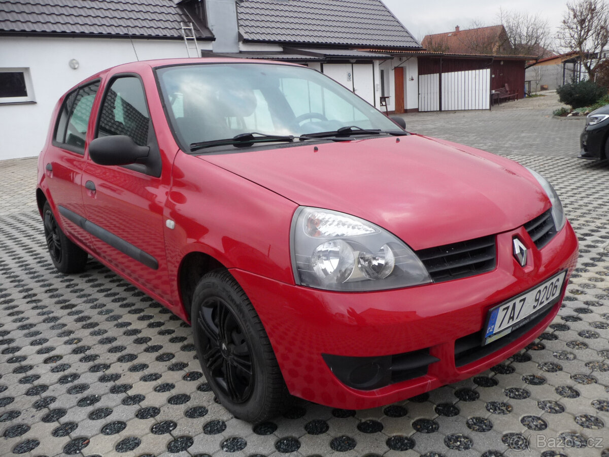 Renault Clio 1.2i najeto 87 200km 1.majitel koup.v čr - 3