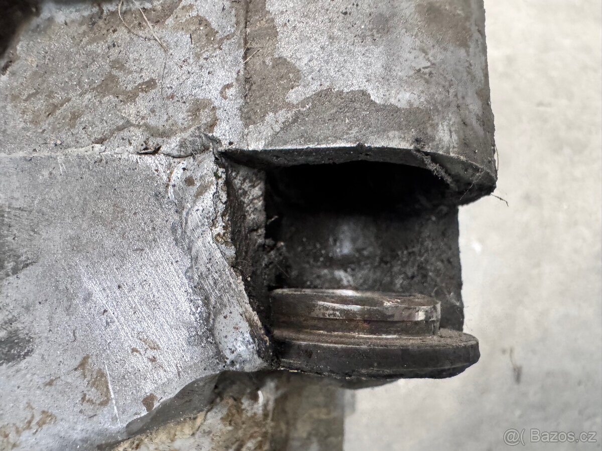 Motor Yamaha yzf 250 - 3