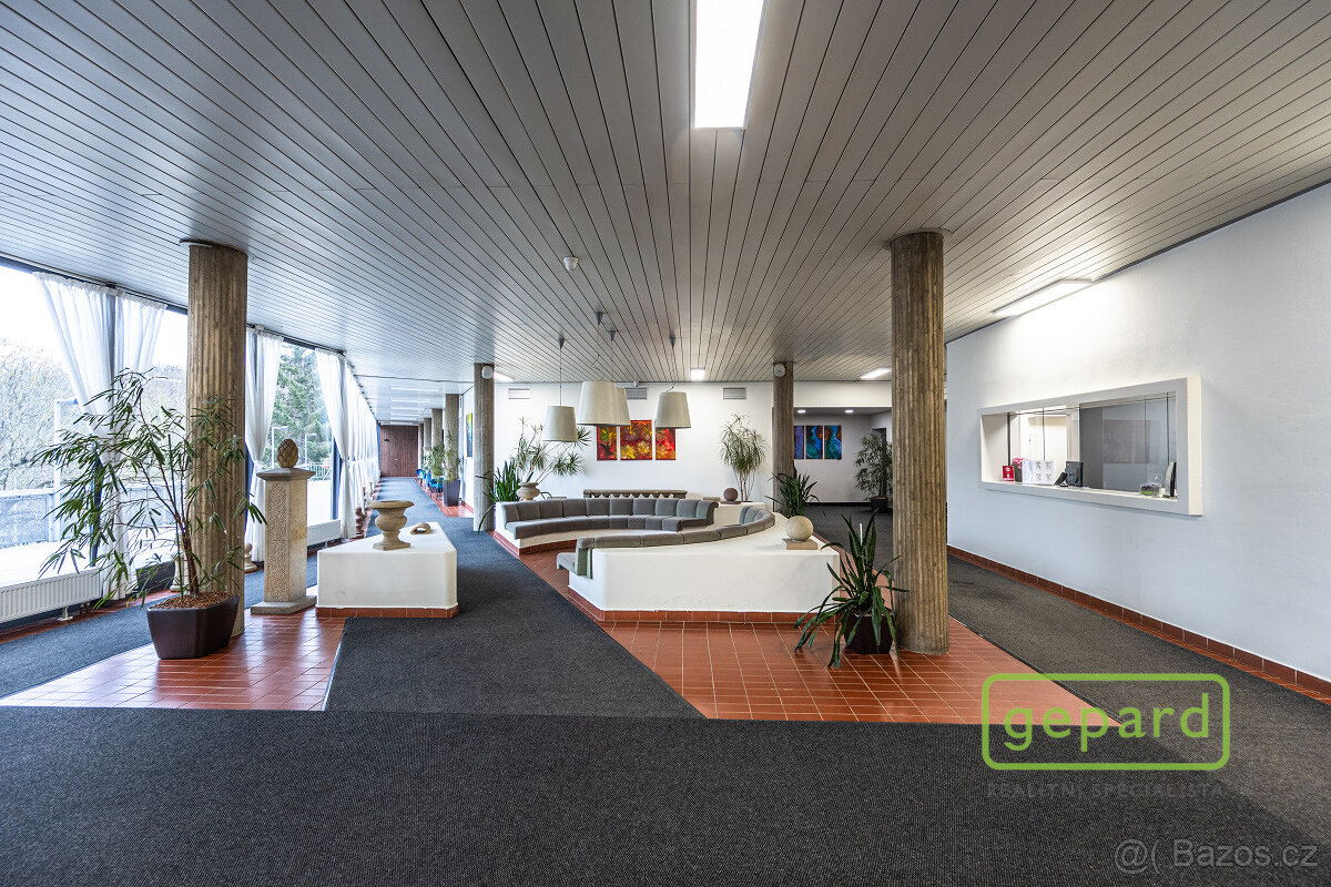 Pronájem kancelářského prostoru, 213 m2, Plzeňská, Praha 5 - 3