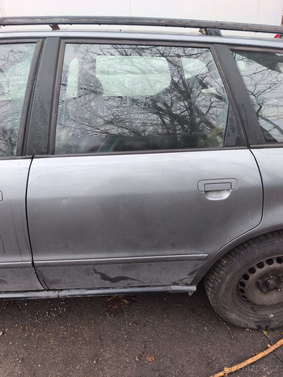 Audi A4 B5 dveře predface - 3
