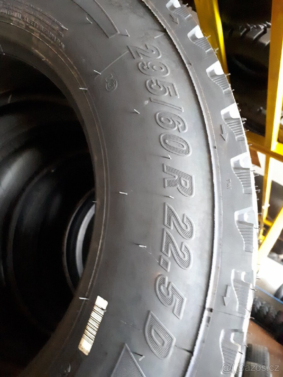 Nakladni pneu 295/60R22,5 BFGoodrich - 3