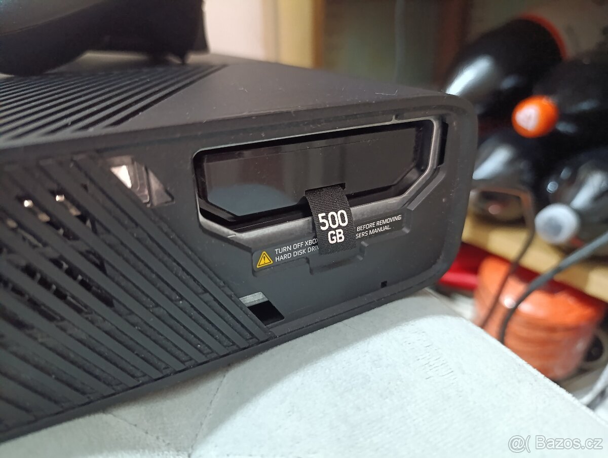Xbox 360E 500Gb + 8her - 3