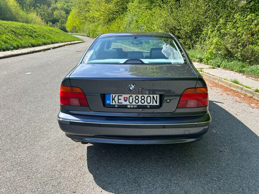 Bmw E39 rad 5 540i 4.4 V8 - 3