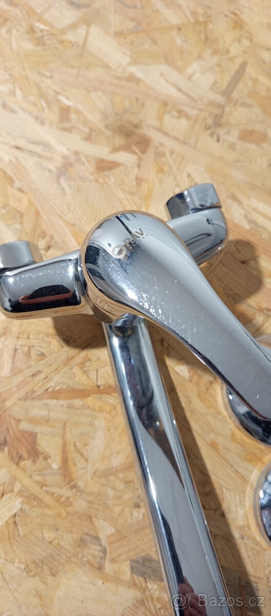 Vodovodní baterie, rozteč 10 cm. - 3