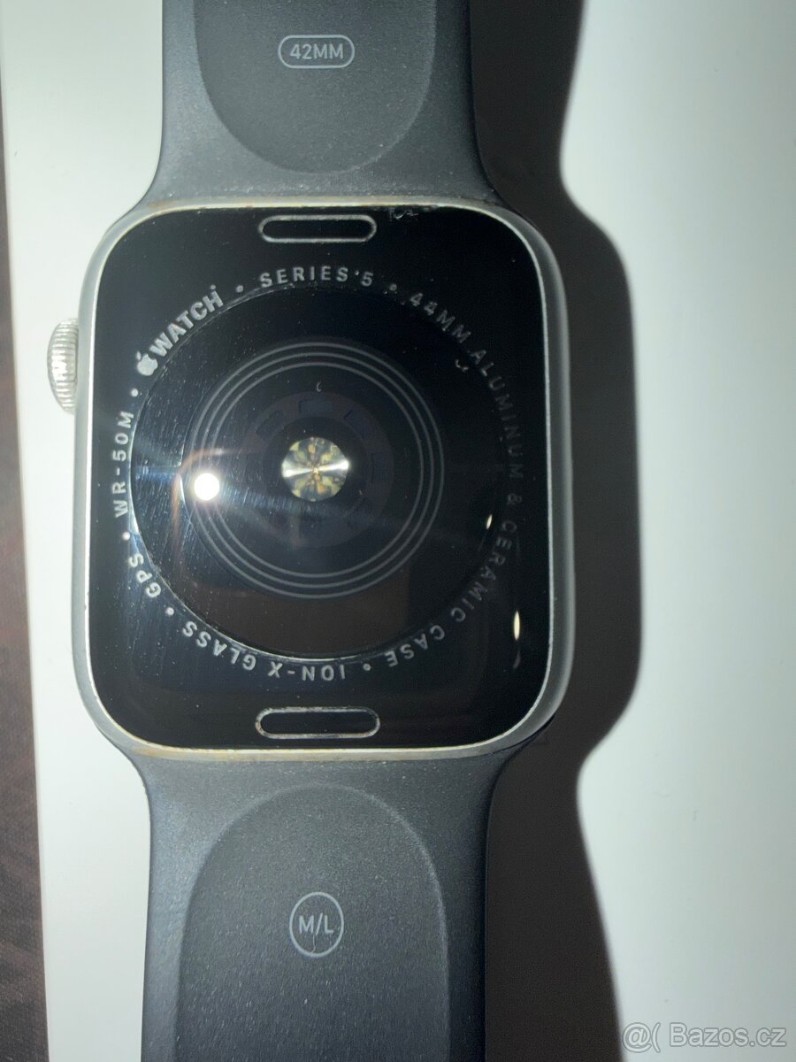 Apple Watch 5 44mm - 3