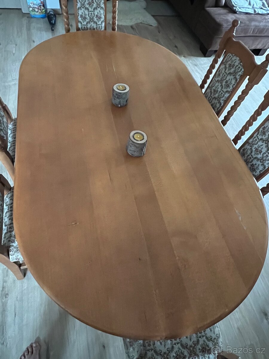 Jídelní stůl a židle - 3