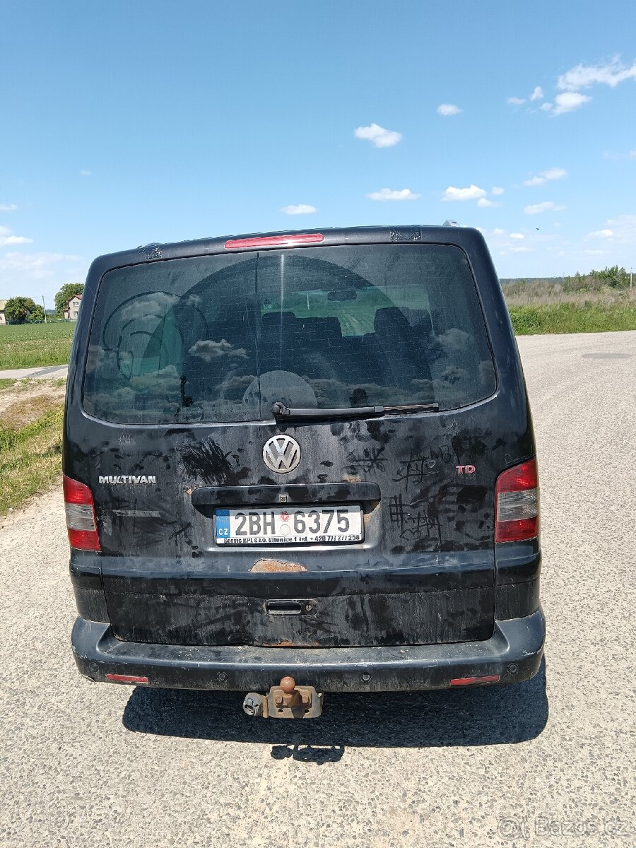 Rozprodám multivan t5 na ND 2.5 tdi - 3