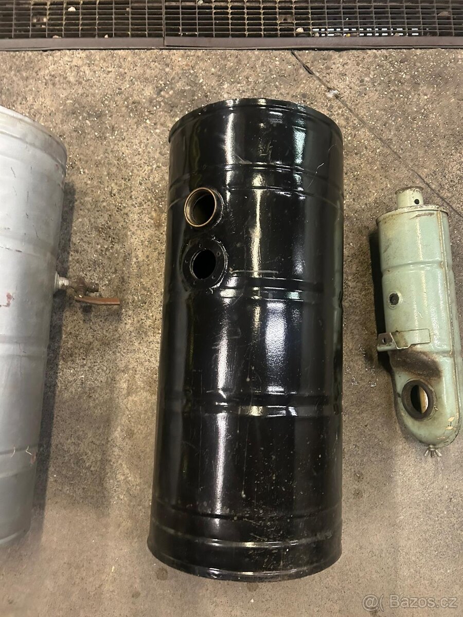 Nádrže na veterány ŠKODA - 3