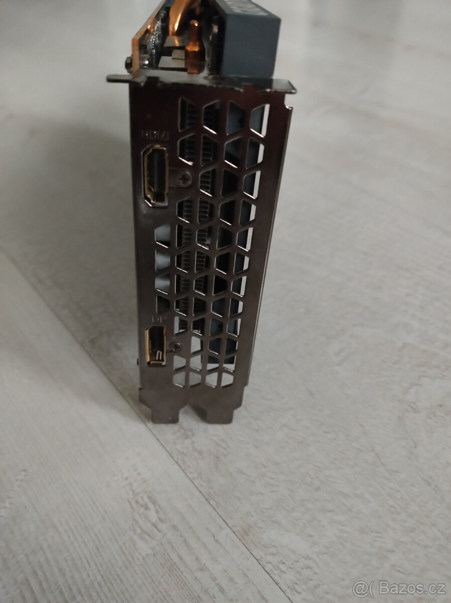 Gigabyte Radeon RX 6400 EAGLE 4GB GDDR6 - 3