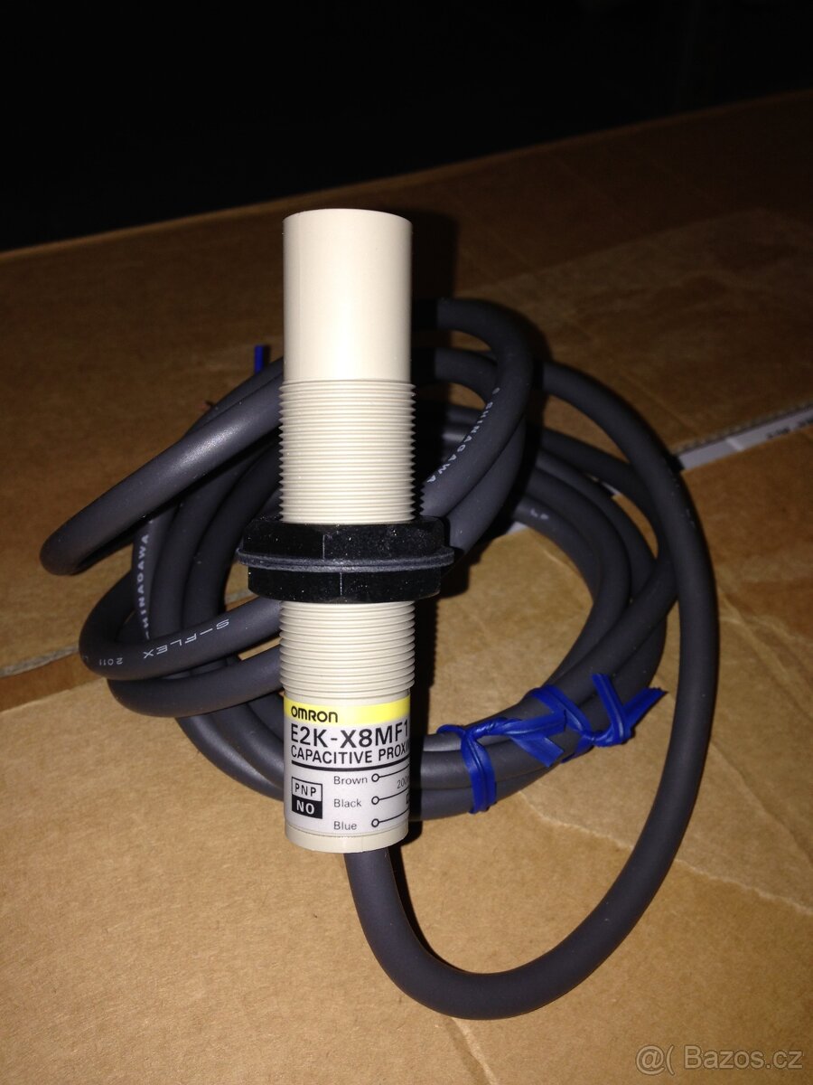 SNÍMAČE OMRON E2K-X8MF1 AKCE 69ks - 3