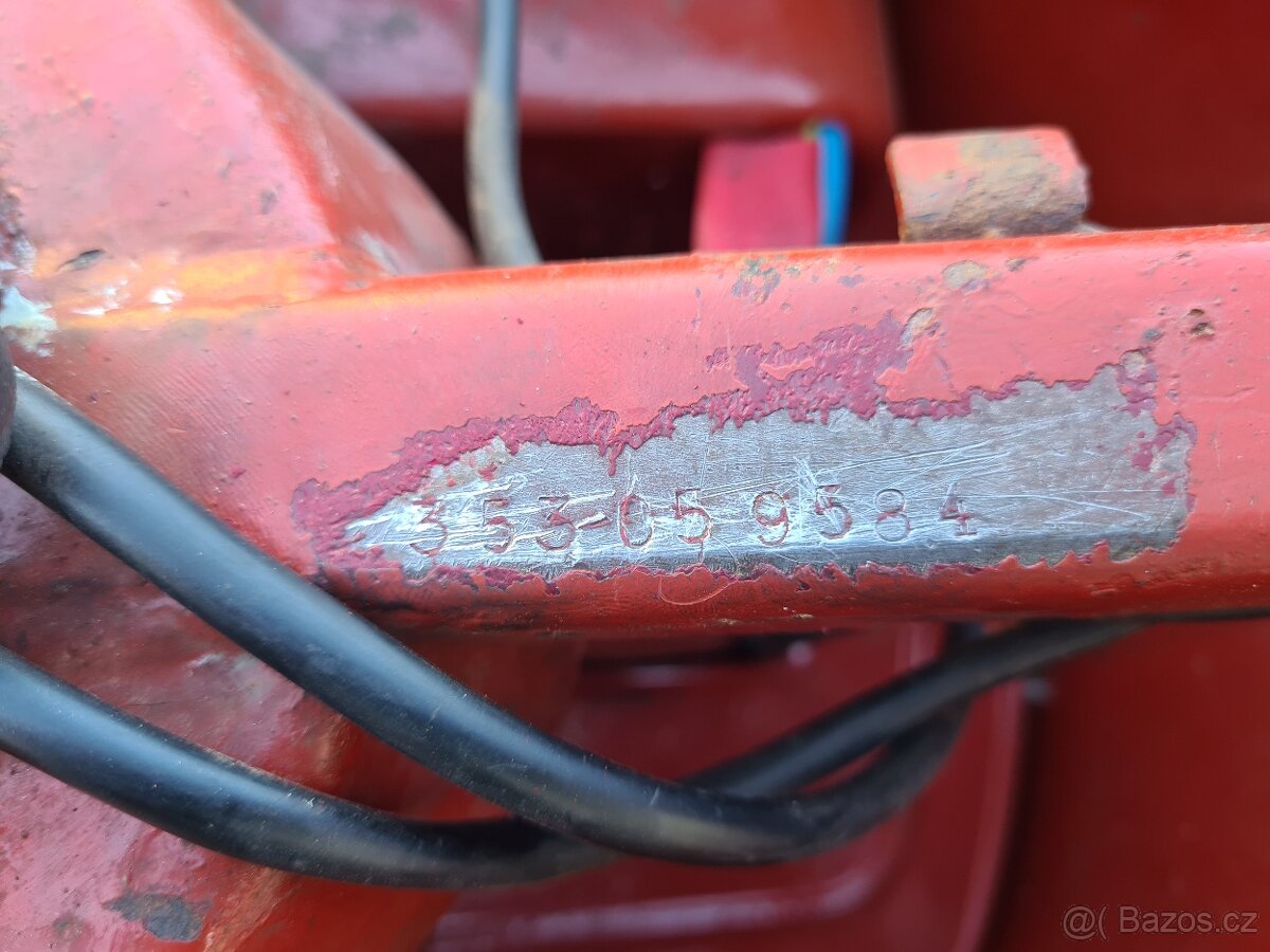 Jawa 250 353 Kývačka - 3