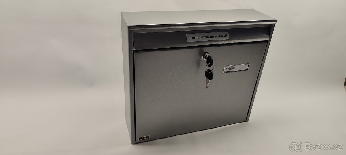 Poštovní schránka - 3