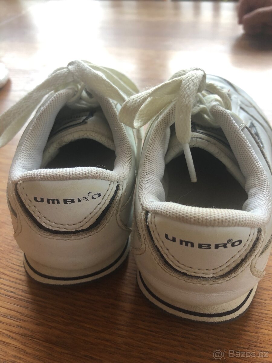 Tenisky Umbro vel. 29 - 3