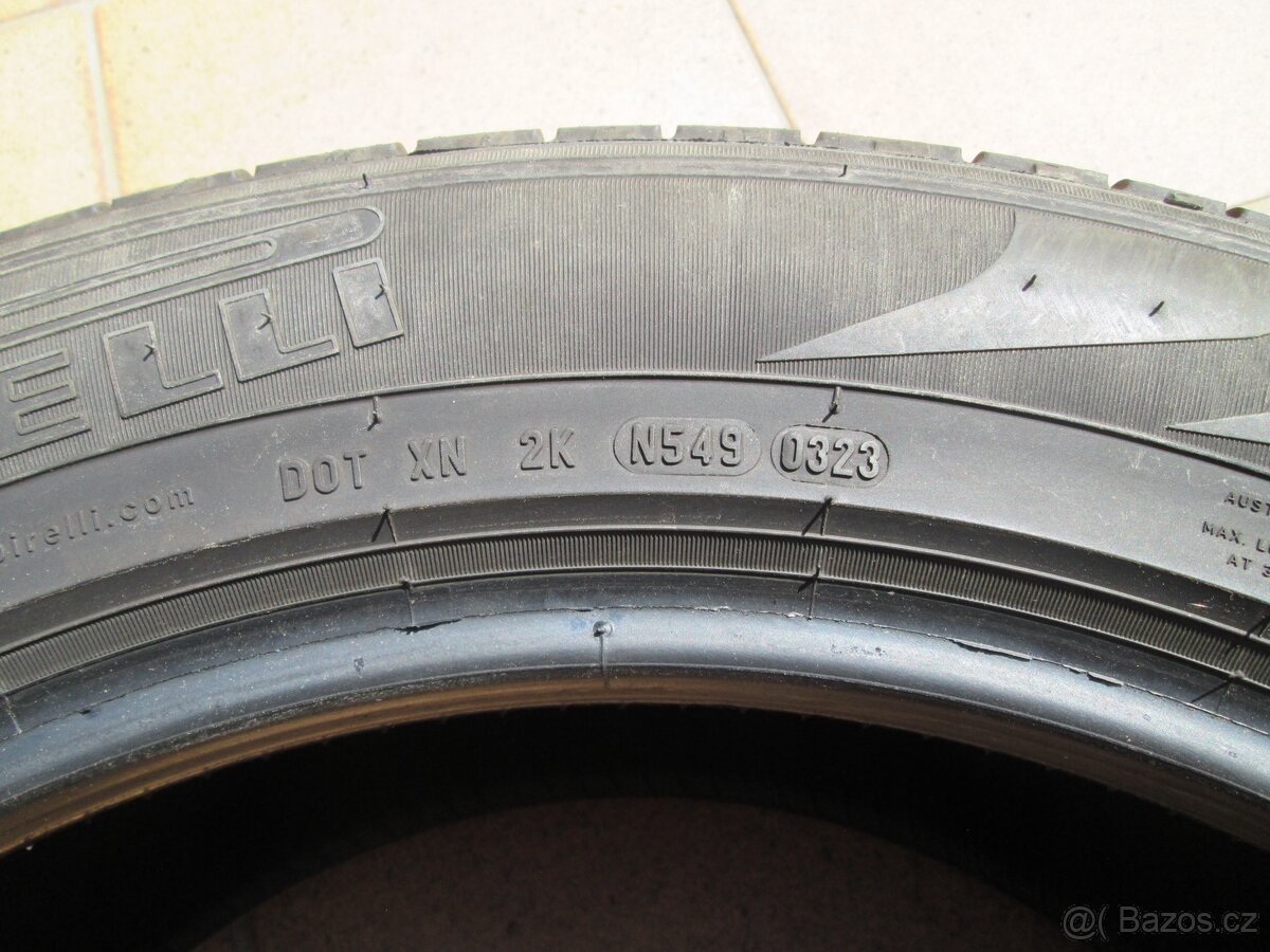 Pneu Pirelli 255/55 R20 - 3