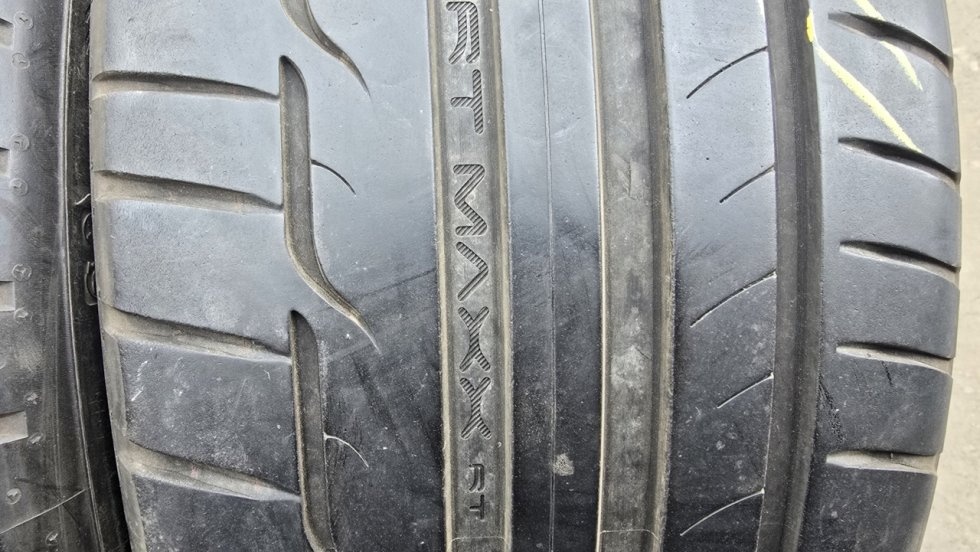 Letní pneu 225/40/18 Dunlop - 3