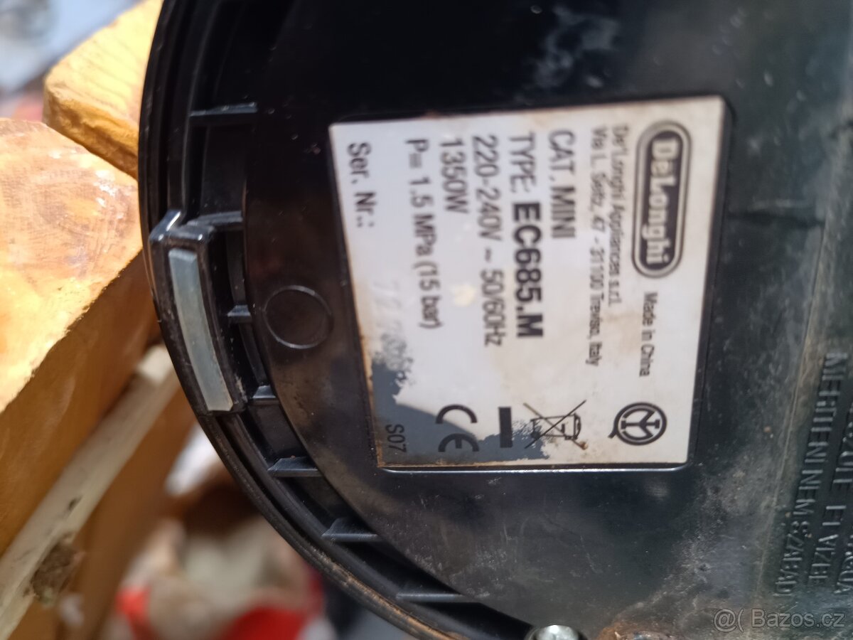 Pákový kávovar DeLonghi - 3