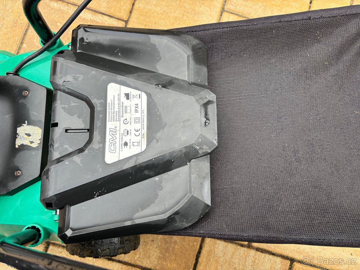 Elektrická sekačka 32cm - 3