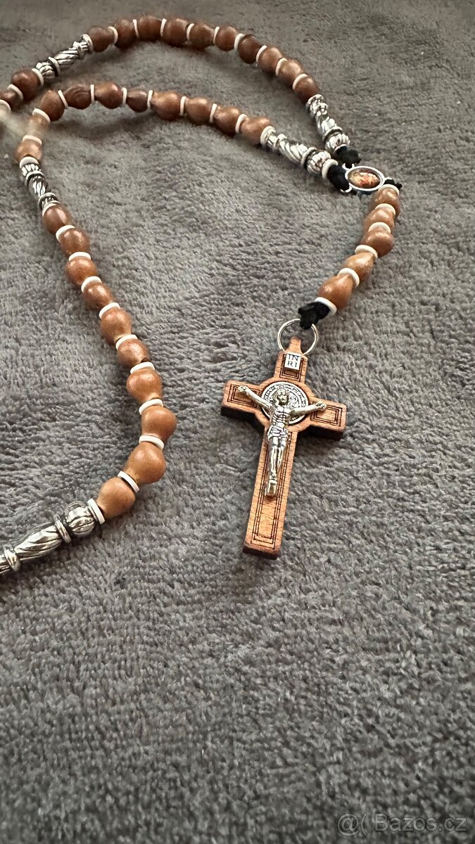 Růženec z klokočí - 3