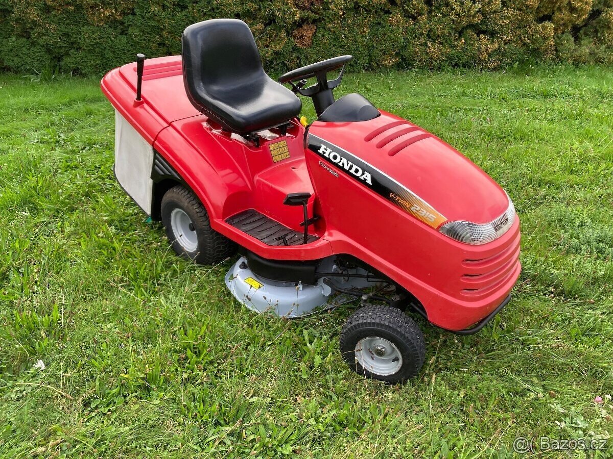Zahradní traktor Honda 2315 - 3