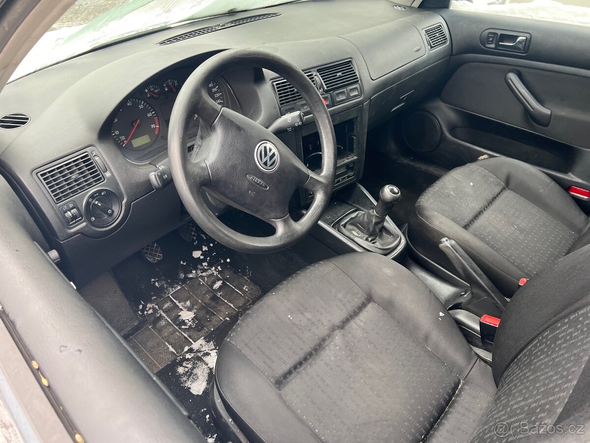 VW Golf 4 1,6 na díly - 3