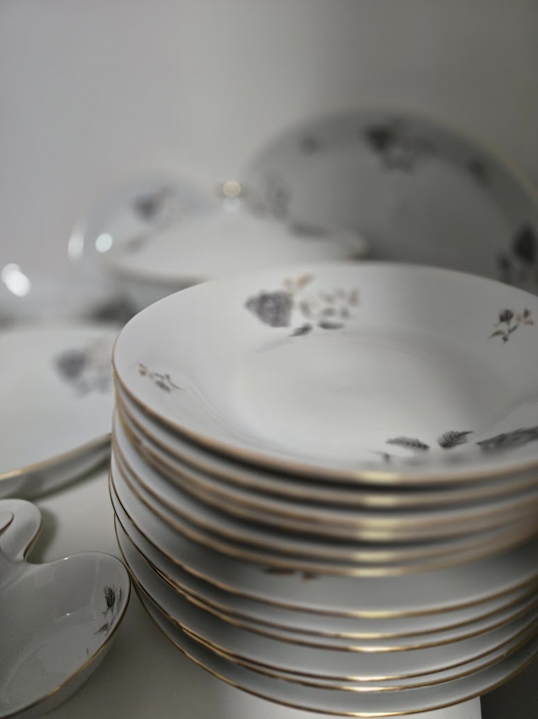 Porcelánový, jídelní servis Thun 19 kusů - 3