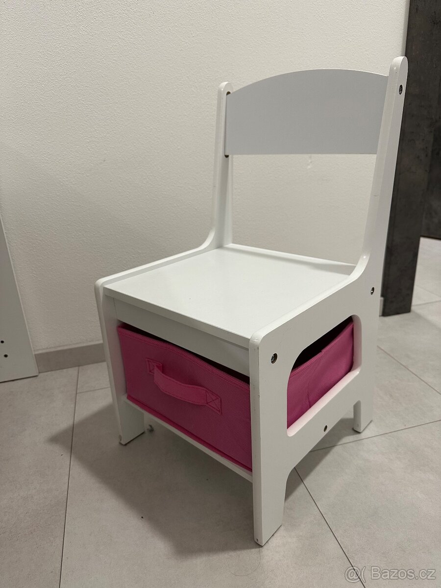 Dětský stoleček se židlemi - 3