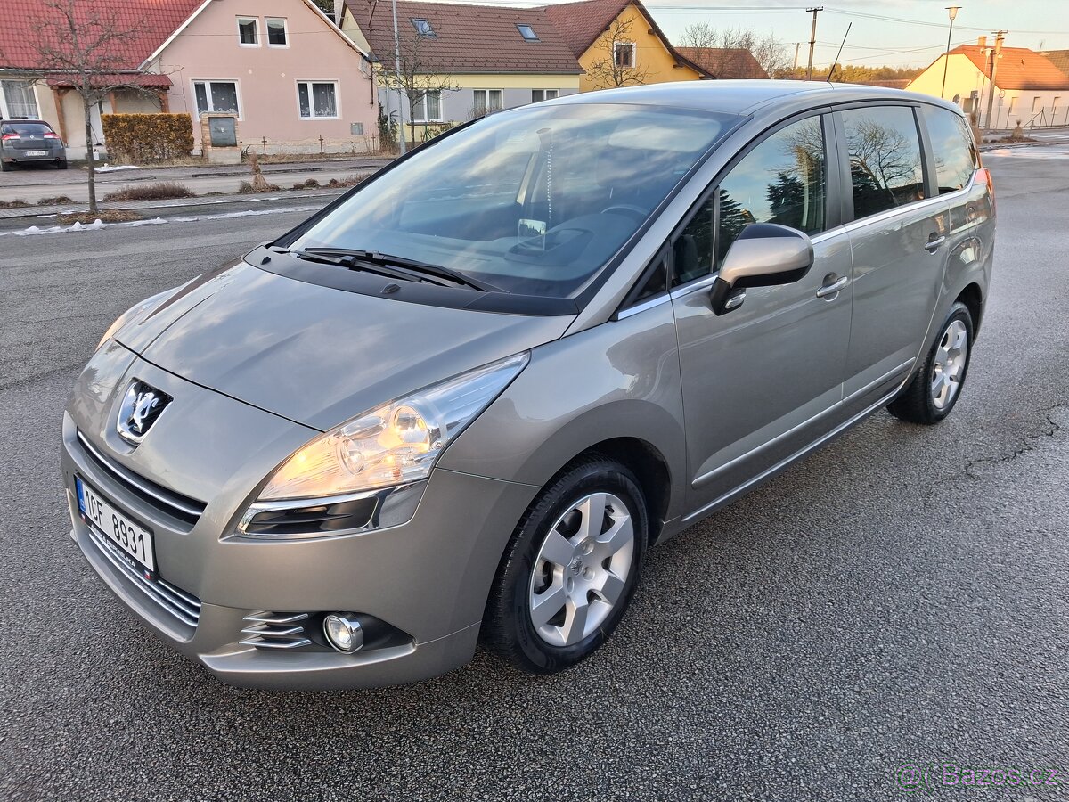 Peugeot 5008 1.6 HDI Automat - 3