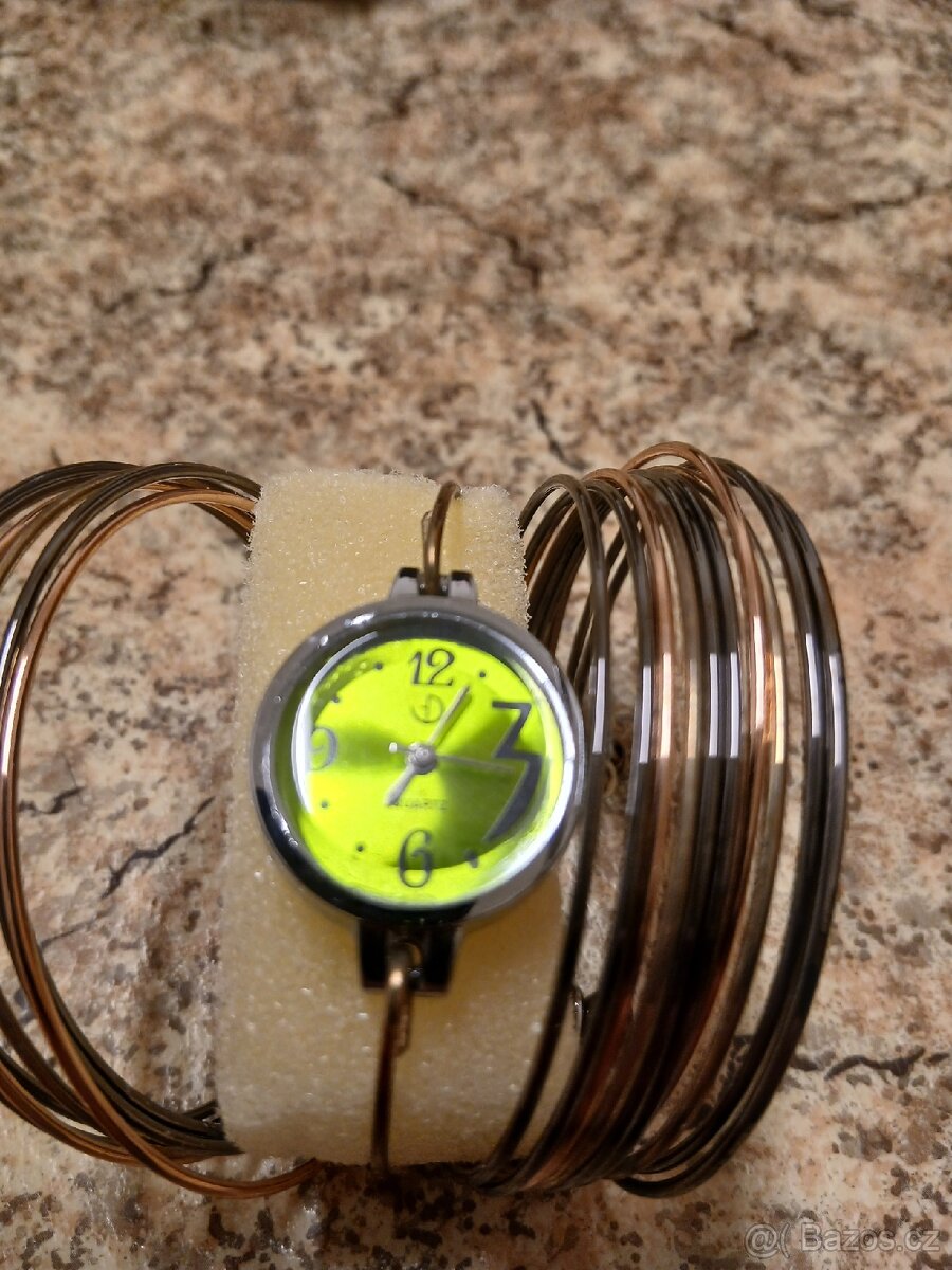 2x náramek a dámské hodinky - 3