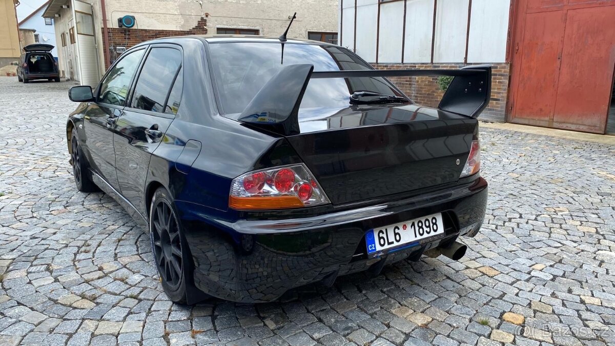 Mitsubishi Lancer evo 8 - 3