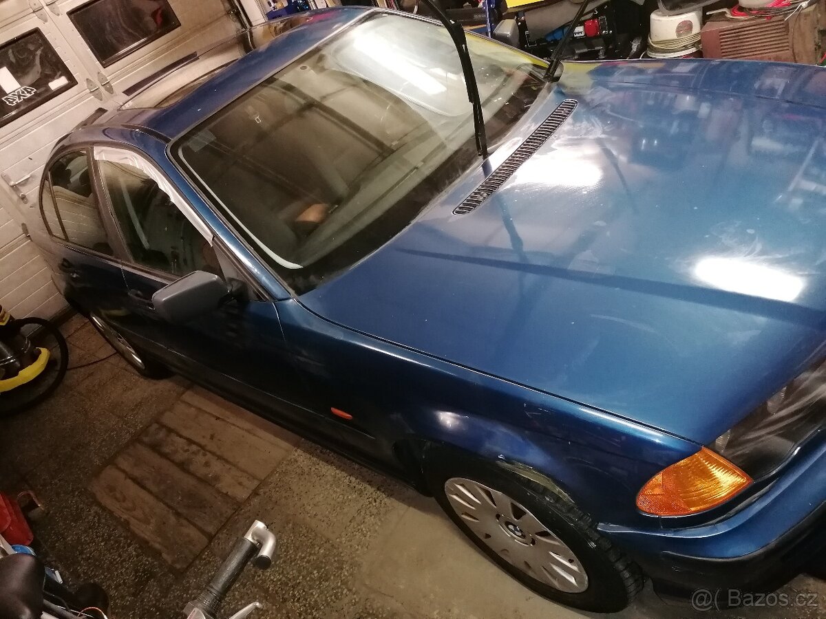 318i - 3