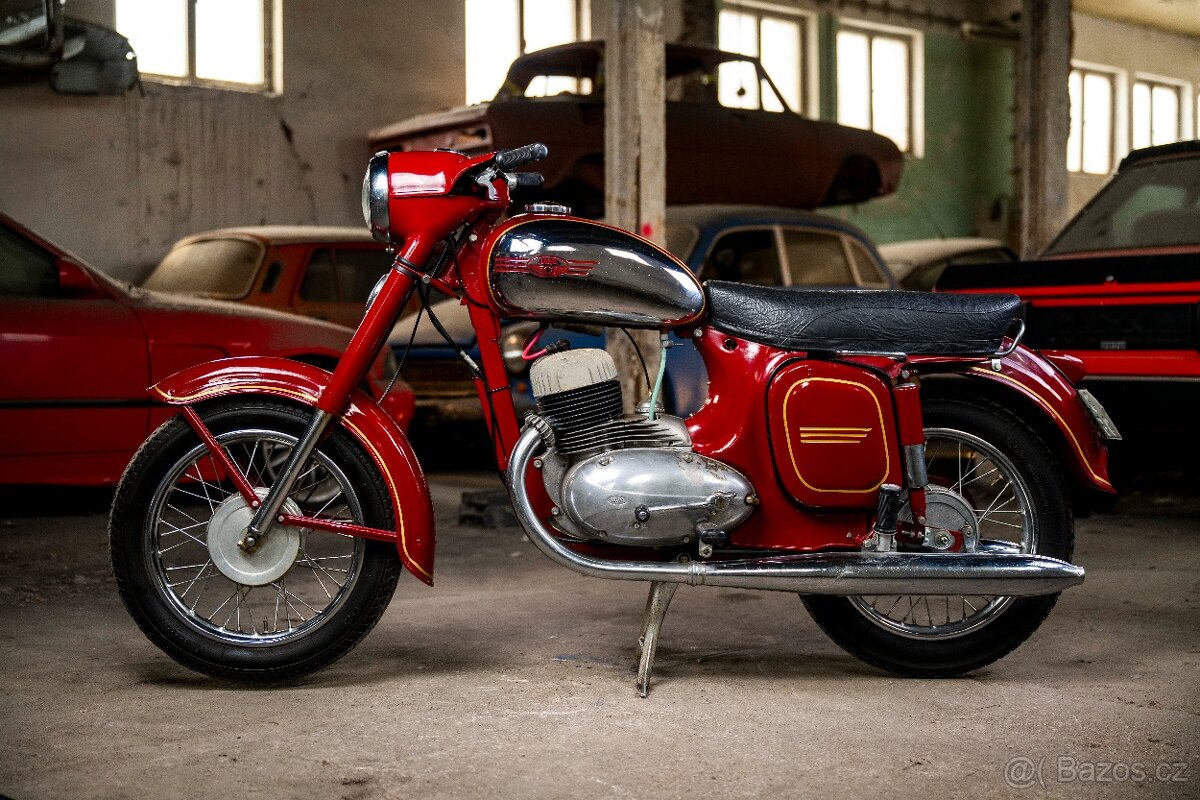 JAWA 350/360 PANELKA - 3