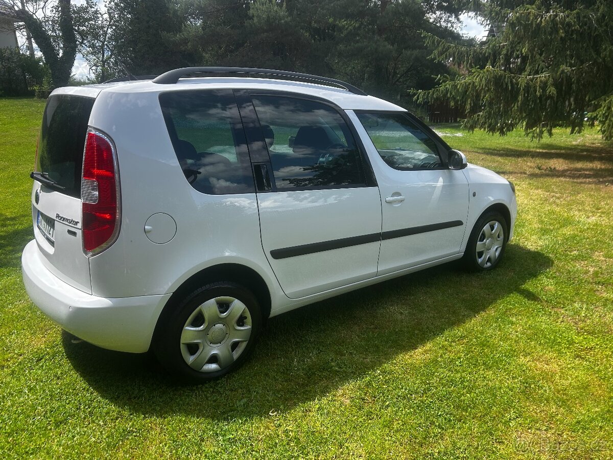 Škoda Roomster Ambition 1.2Tsi Facelift - 3