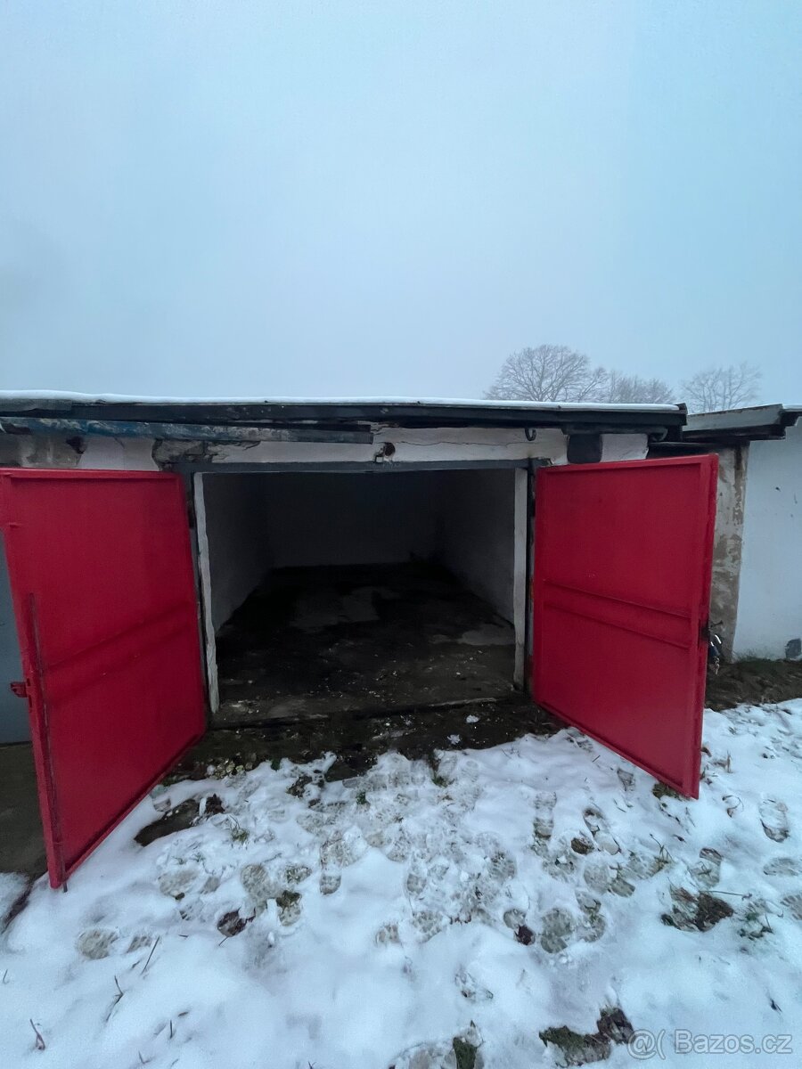Pronajmu garáž 24m2 v Karviné - 3